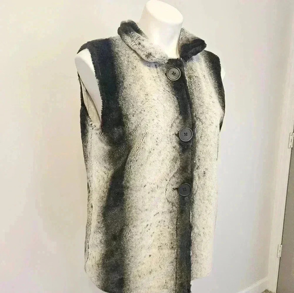 WOOLY BULLY WEAR COLORADO (ALTA) FAUX FUR VEST SIZE MEDIUM - Picture 3 of 14